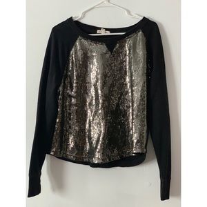 Shiny aéropostale shirt